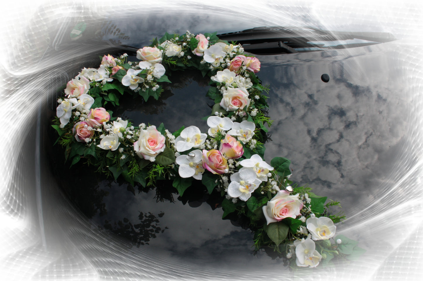 Autoherz mit Ranke unten