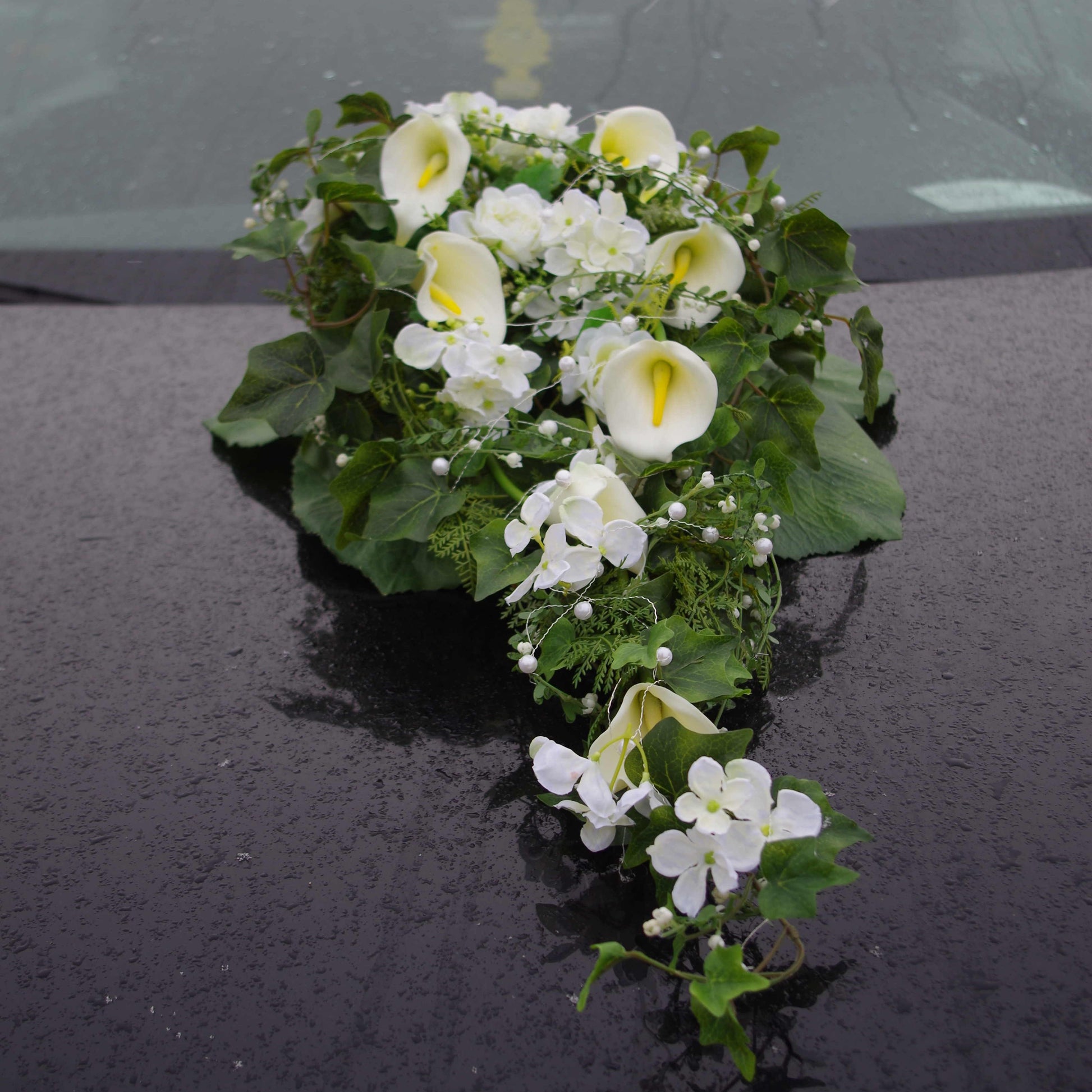 Autoschmuck Callas in Blumenwiese Sommer