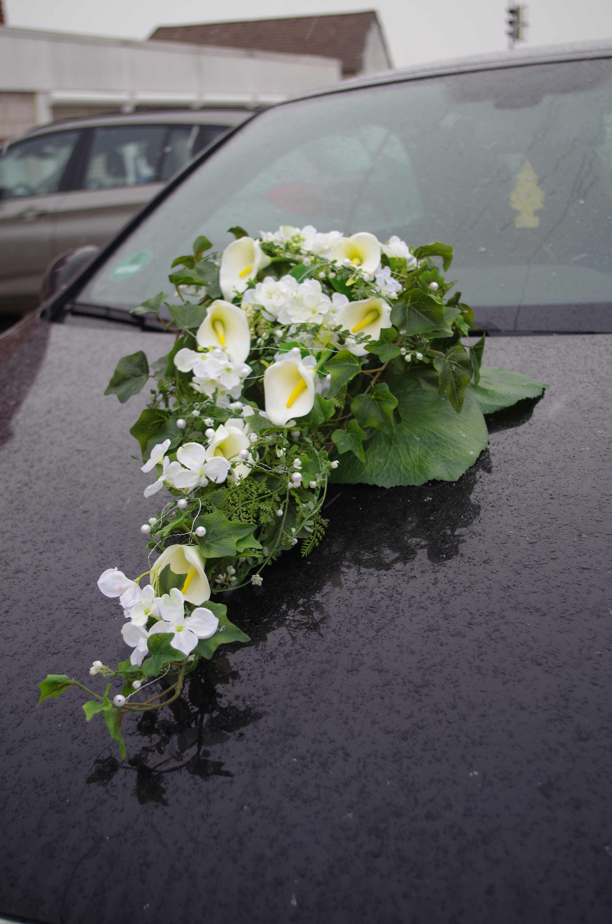 Autoschmuck Callas in Blumenwiese Sommer