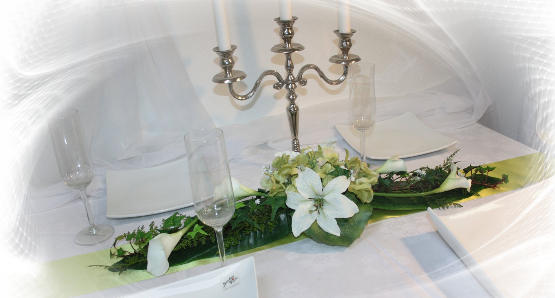 3053 Kleines Gesteck Linie 2