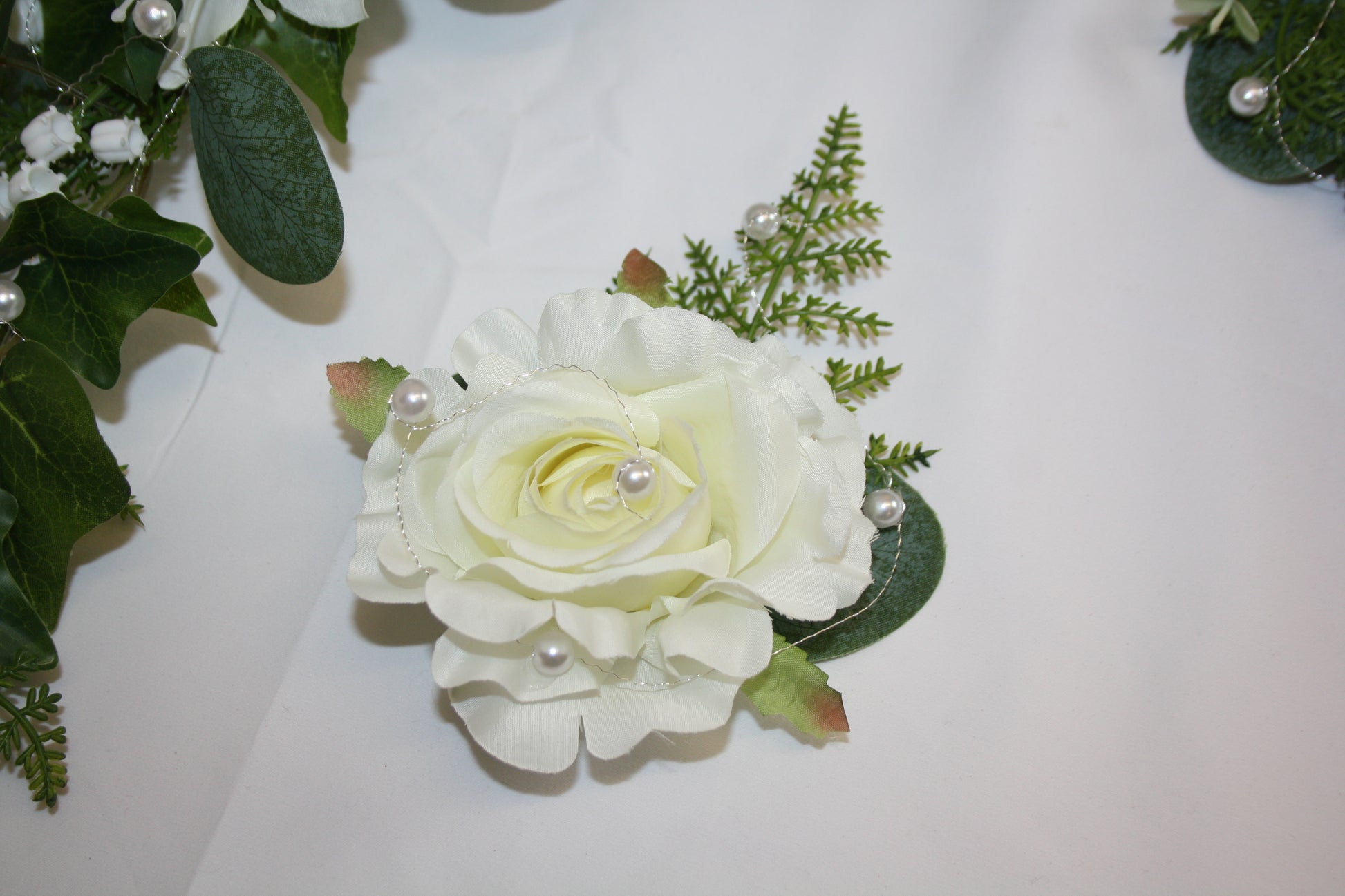 3030 Komplettdeko Maiglöckchen und Orchideen
