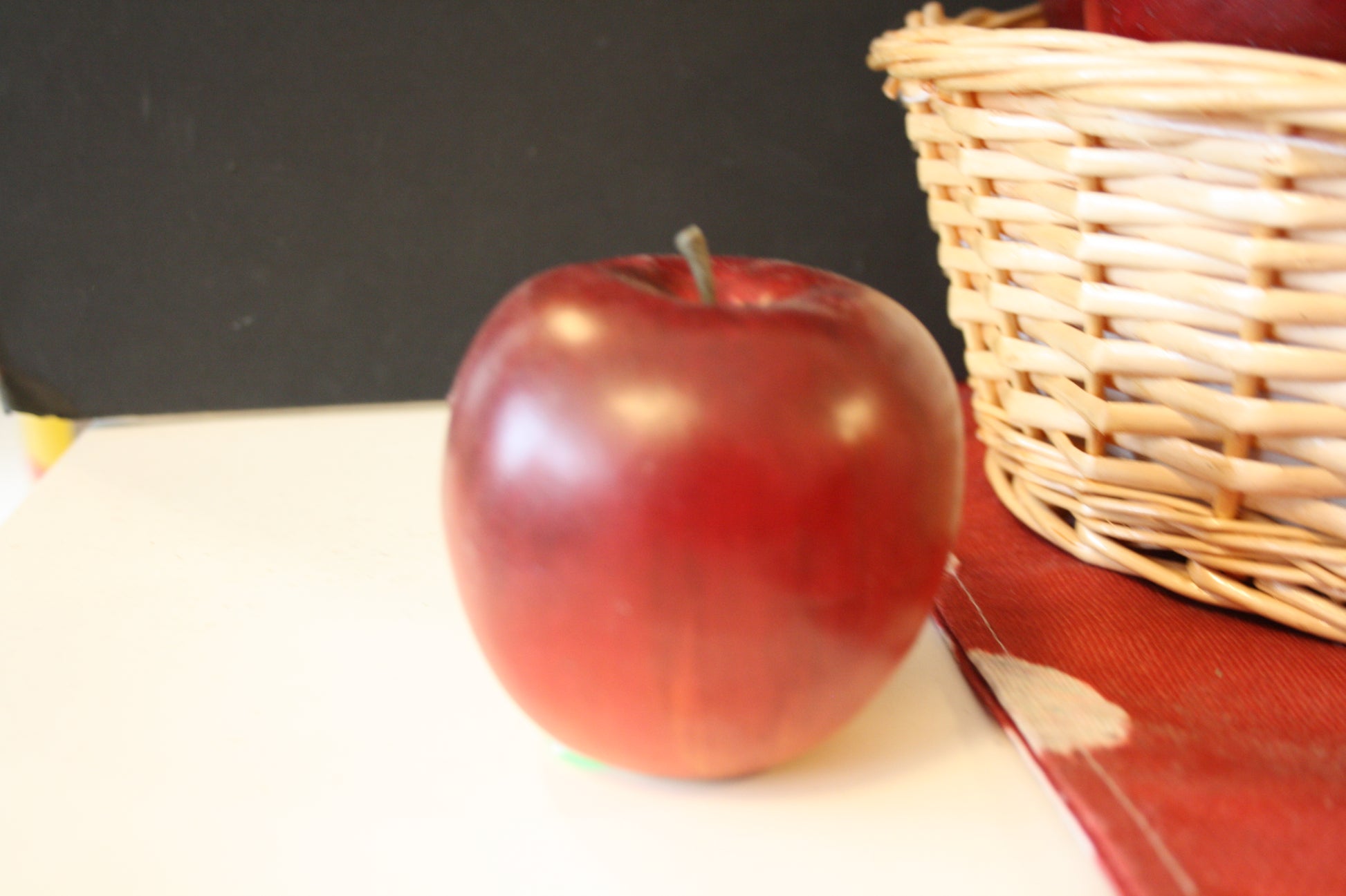 8087 Apfel rot Naturoptik