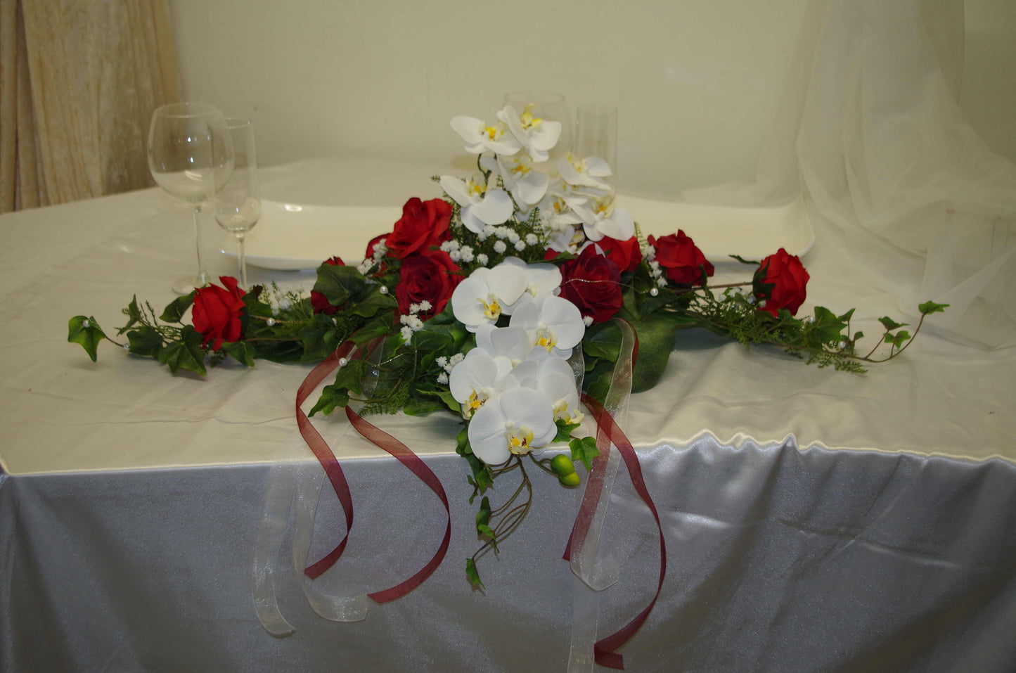 #3024 Orchideengesteck Altar oder Paar