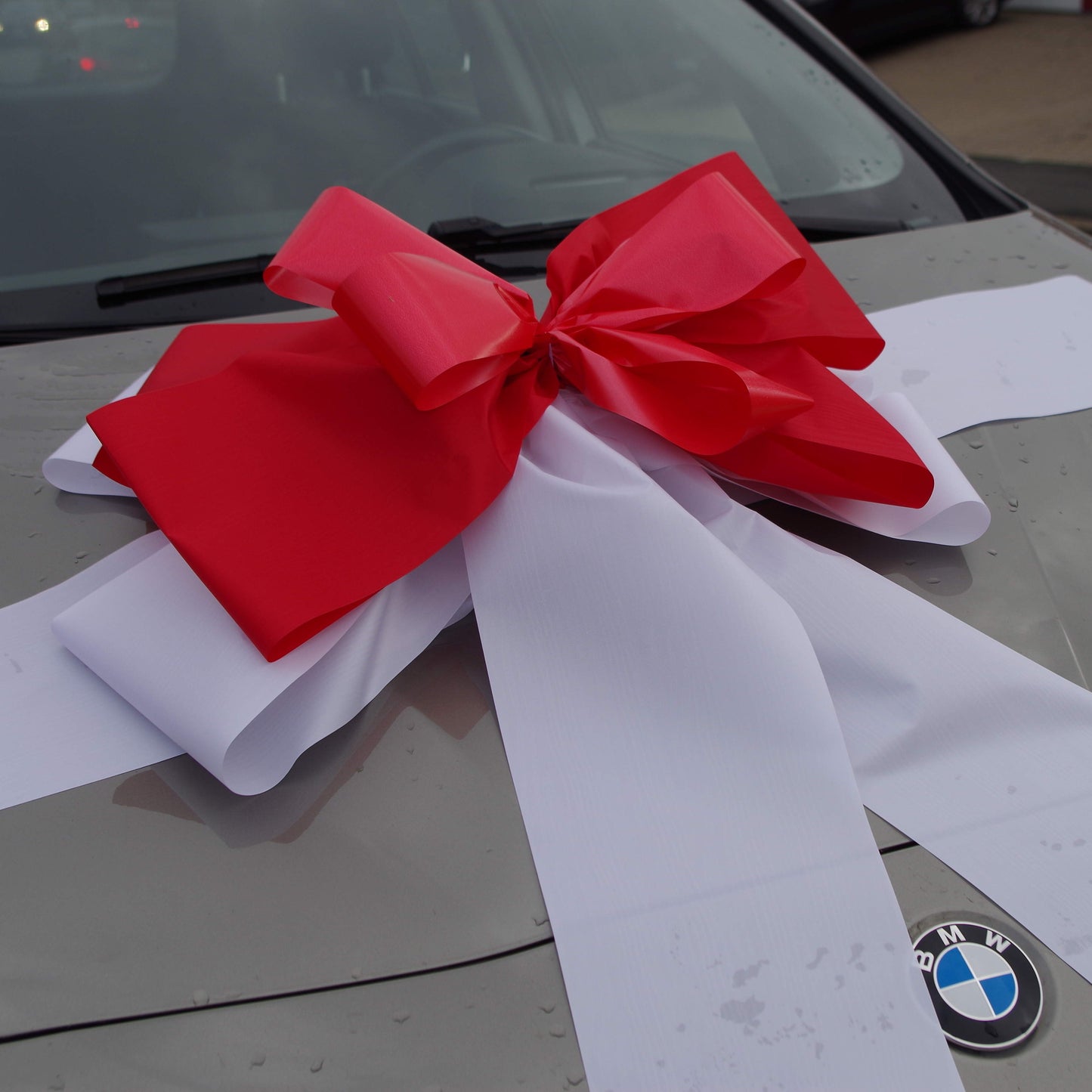 #9012 Schleife XXL Geschenk für Auto weiß-rot