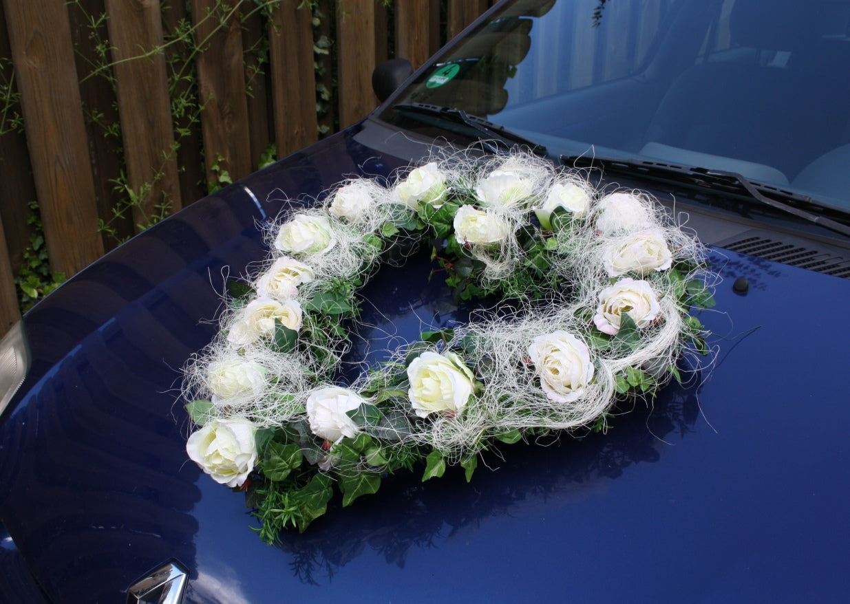 Autoherz offen Rosen im Sisalbett zweifarbig