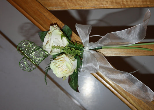 Bankdekos Rosen mit Herz