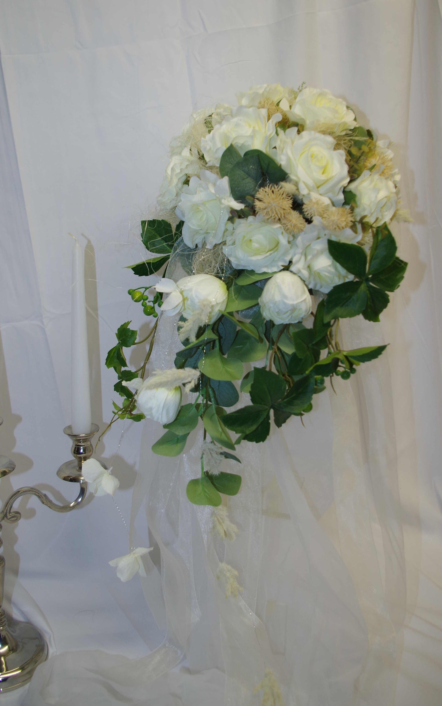 1047 Brautstrauss Boho Wasserfall