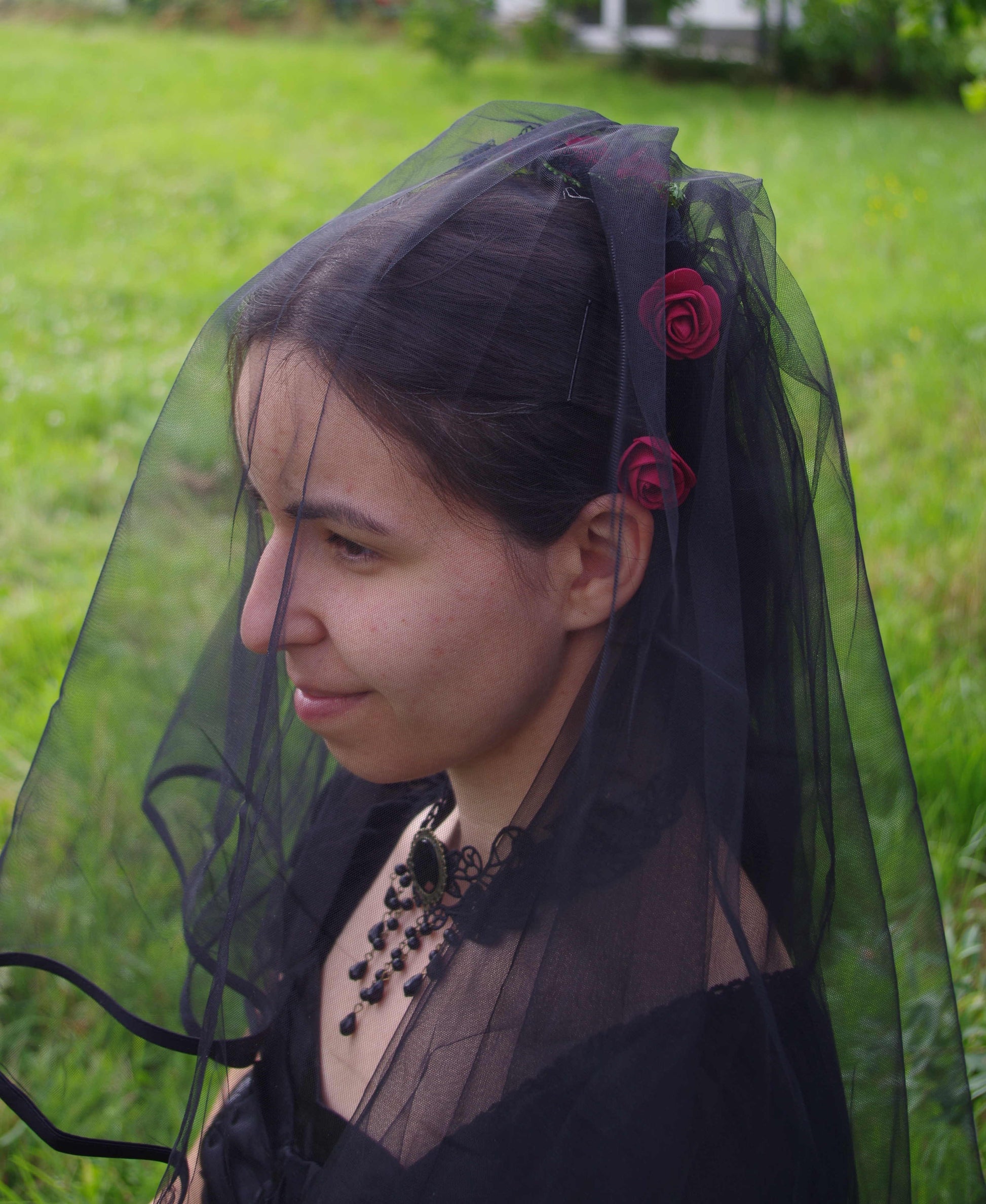 4018 Haarkamm Gothic schwarz Bordeaux