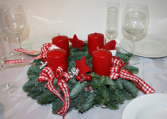 8008 Adventskranz frisch rotweiss