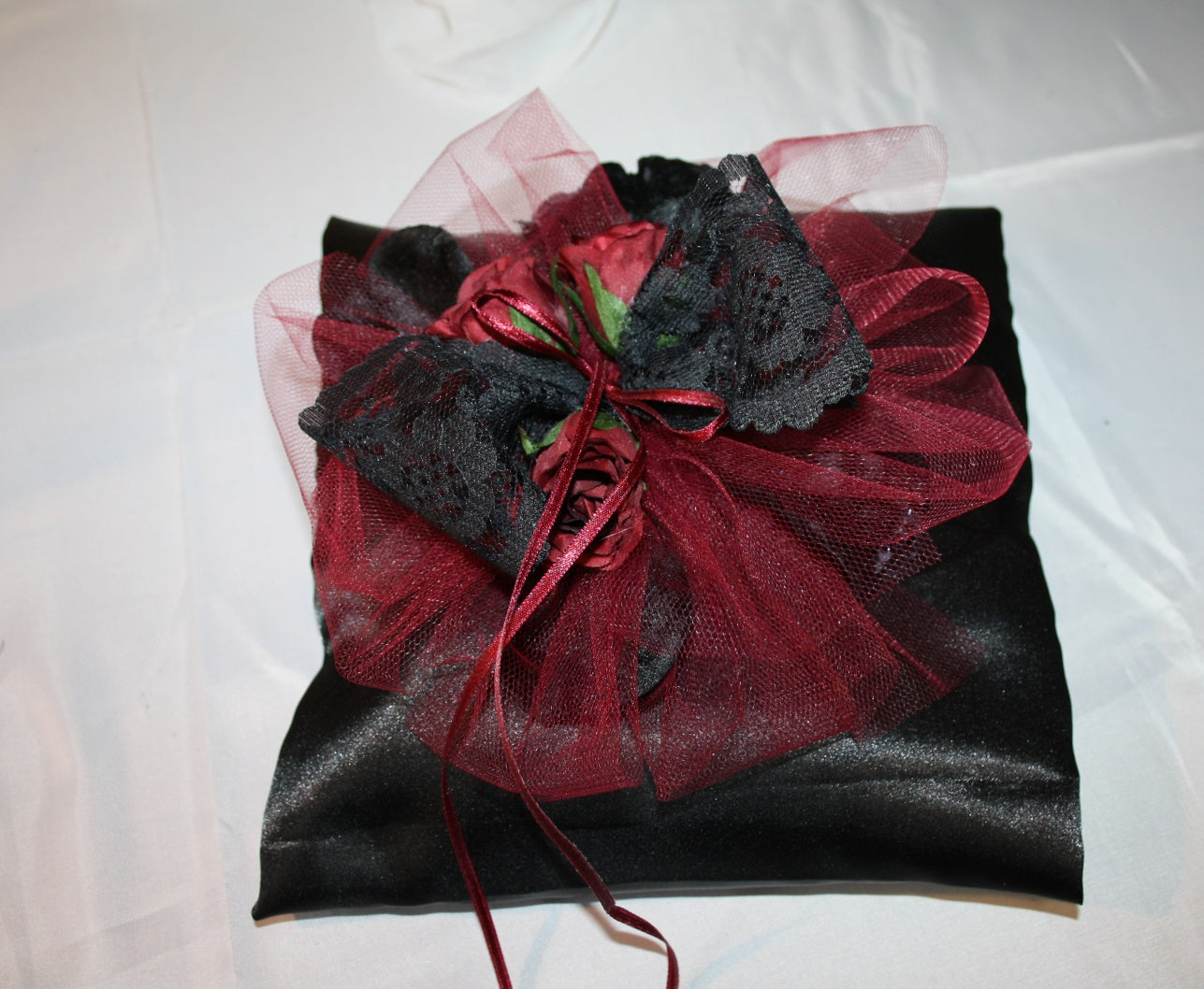 2020 Ringkissen Gothic Tüll