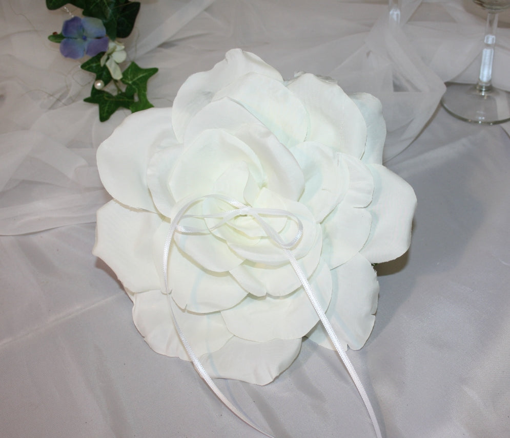 2037 Ringrose Klassik cremeweiss