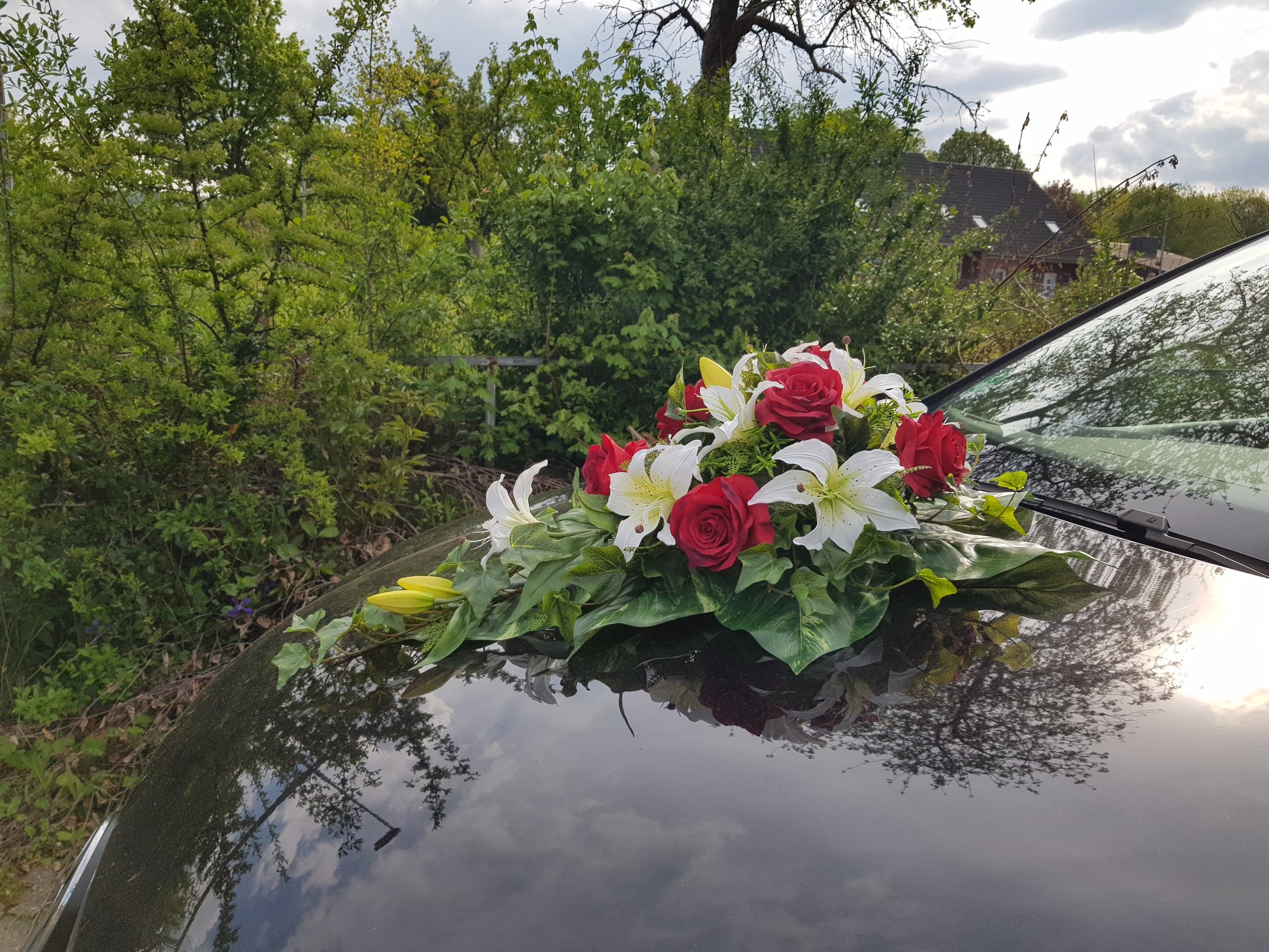 Autoschmuck Lilien modern