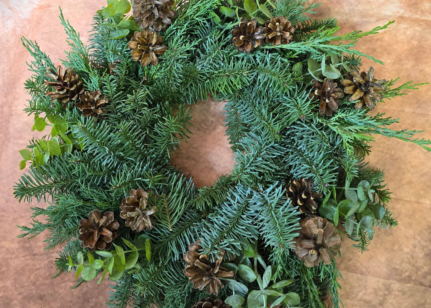 8014 Rohkranz frische Tanne Eukalyptus und Zapfen Gr s