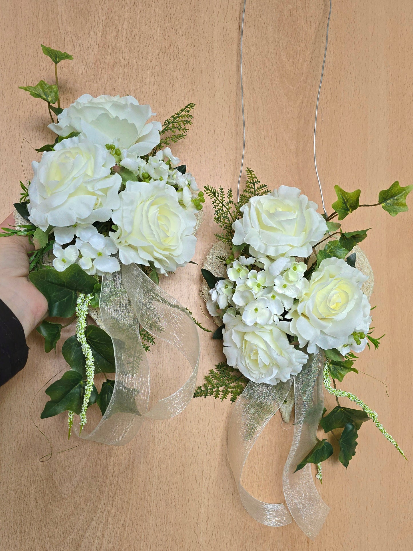 Bankdeko Sisalherz in cremeweiss dekoriert