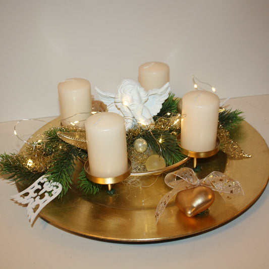 8051 Teller Advent creme mit goldenem Kranz und Engel