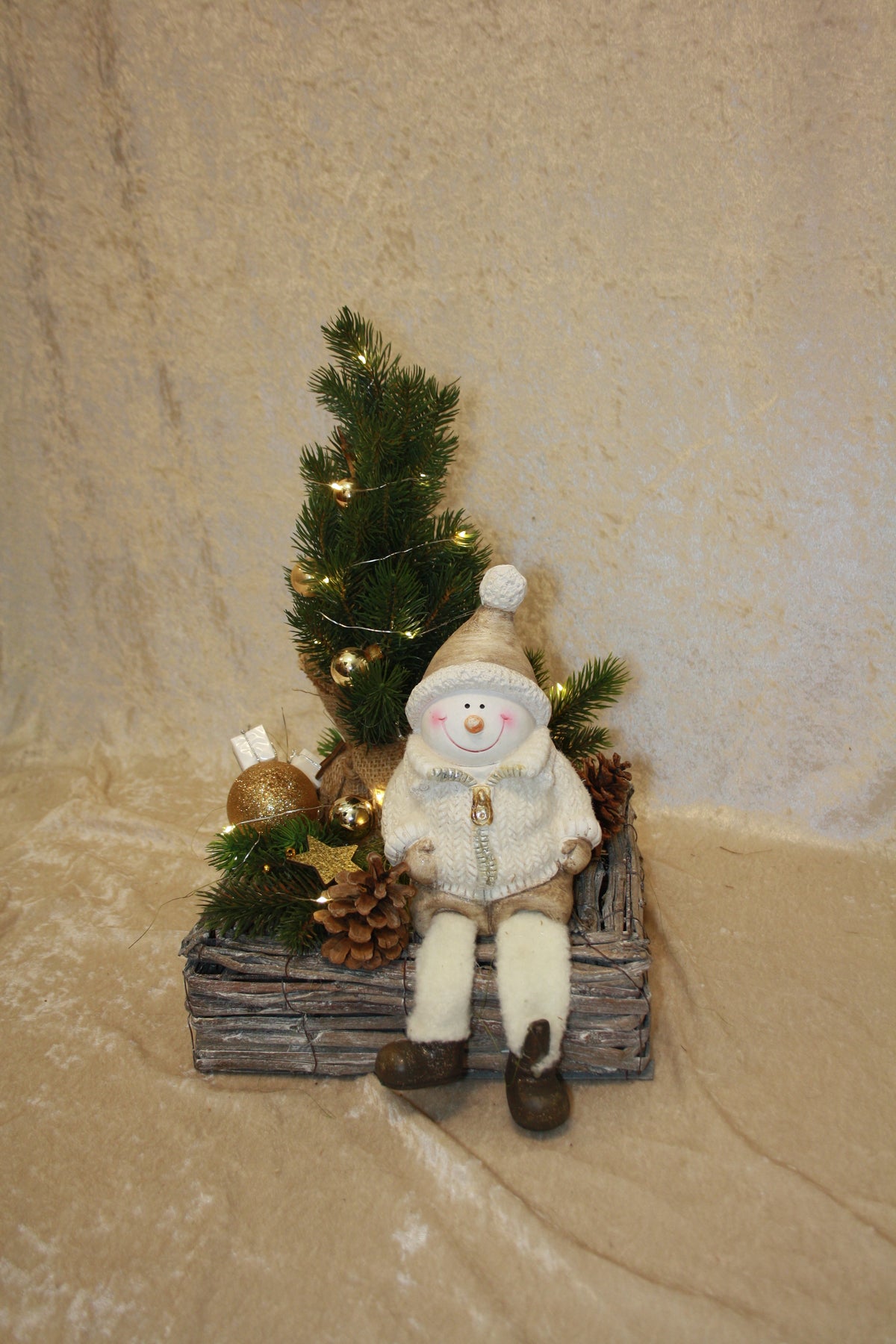 8052 Artificial Christmas tree arrangement with snowman, single item