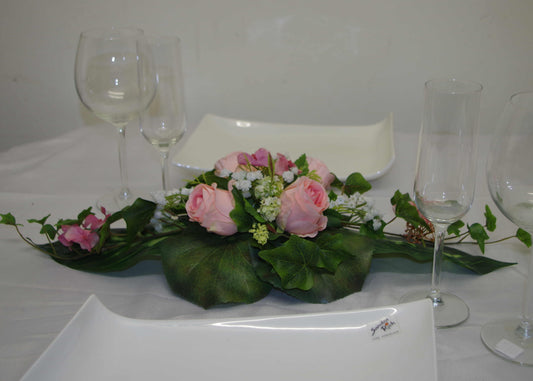 3047 Gesteck rosa Rosen und Maiglöckchen