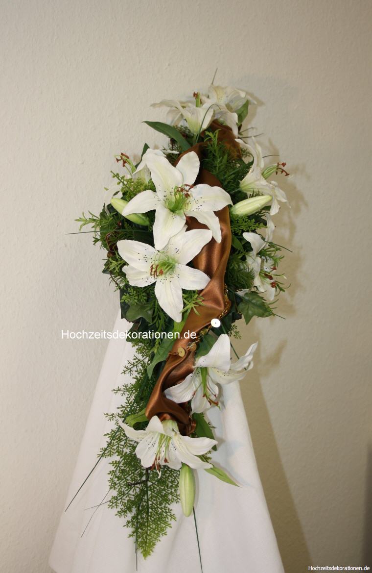 Lilienstrauss mit Satinband asymetrisch