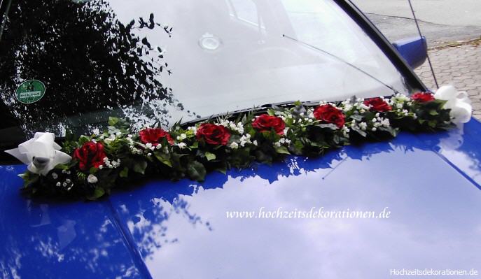 Autogirlande Hochzeit Rosen mit Schleierkraut