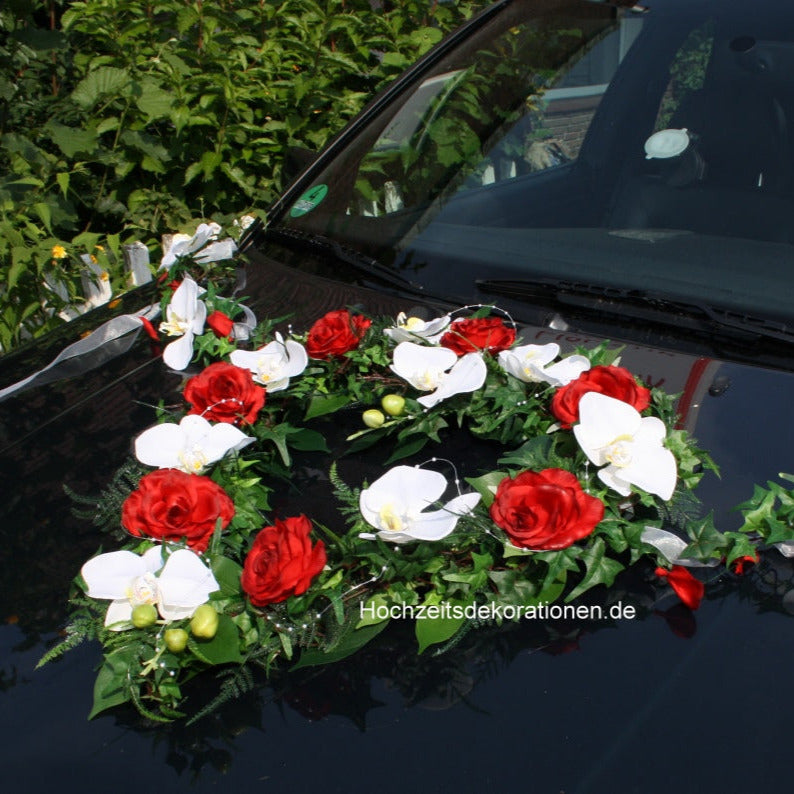 Autoherz Orchideen und Rosen