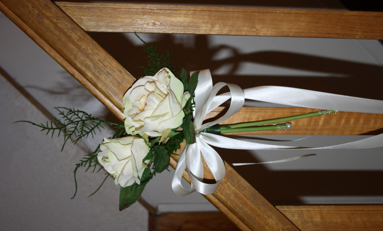 Kirchenbankdekos Rosen