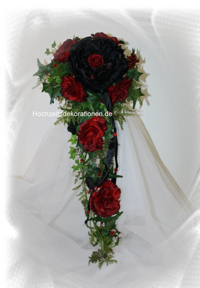 Brautstrauss kleiner Gothic Wasserfall