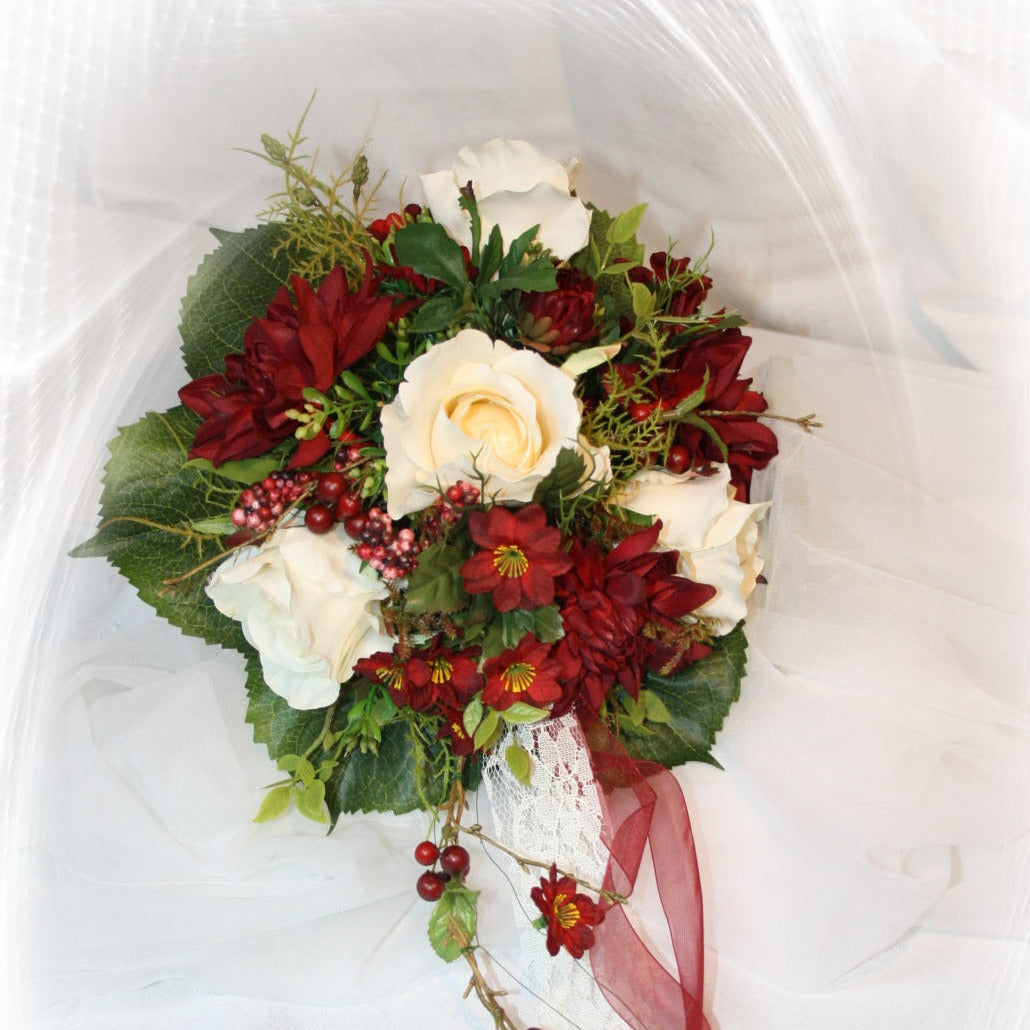 1019 Brautstrauß Herbst rund