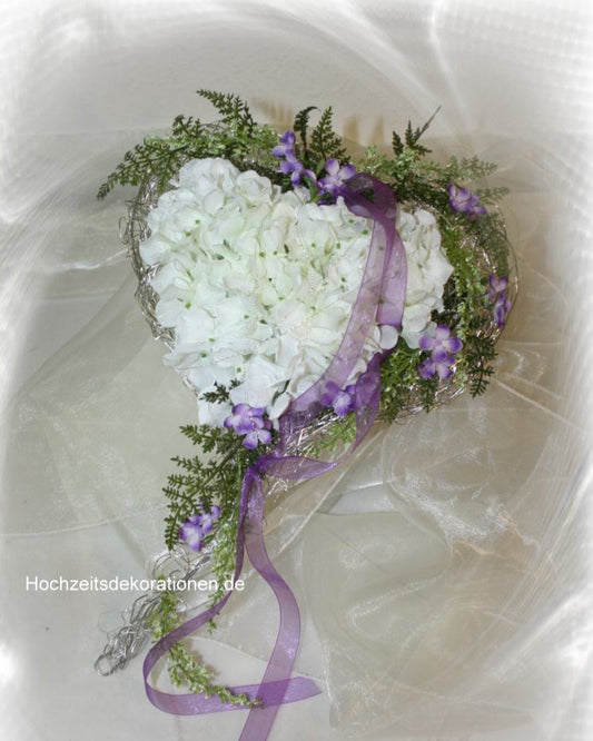 1081 Herzstrauss Hortensien mit Silber