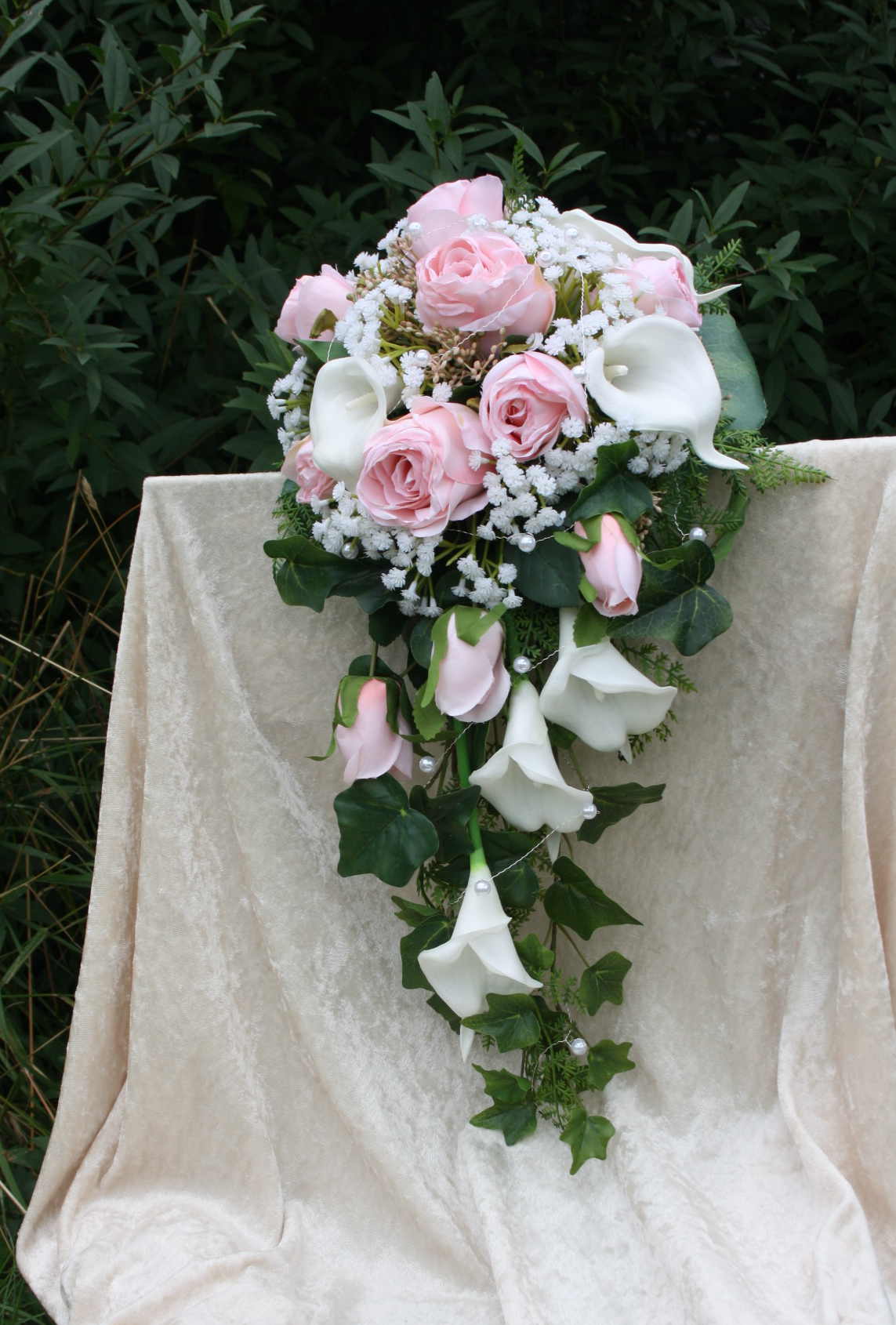1038 Ramo de novia Calla Fairy rosa