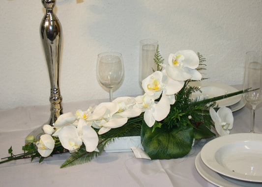 3031 Gesteck Orchideen modern