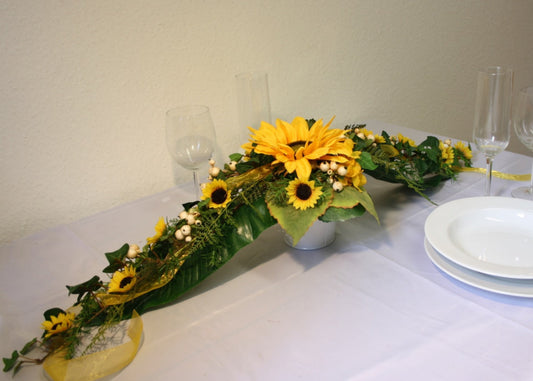 Tischgesteck Sonnenblumen