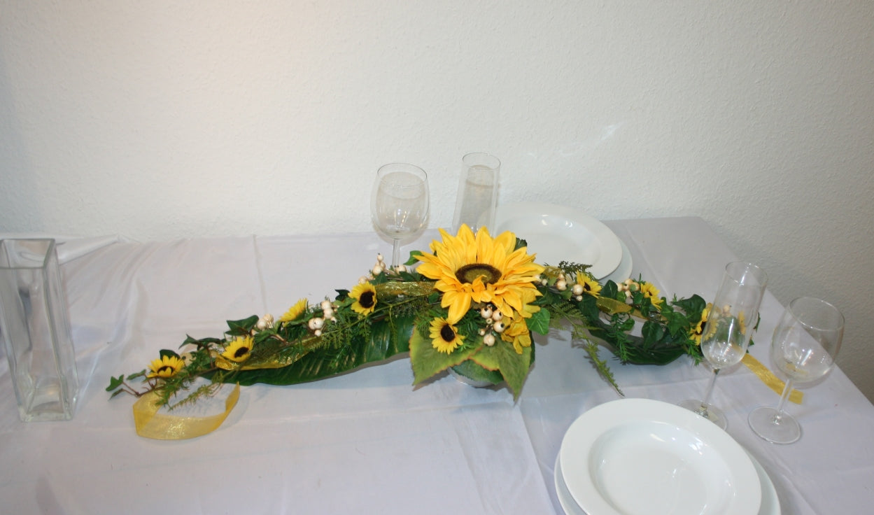 Tischgesteck Sonnenblumen