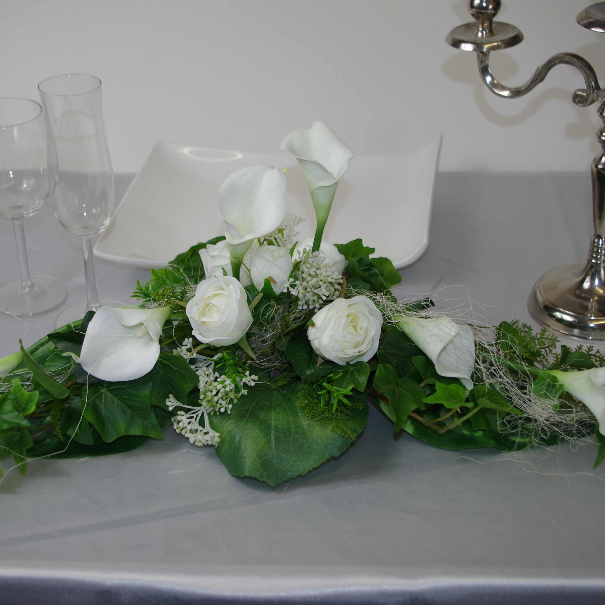 3007 kleines Gesteck Callas