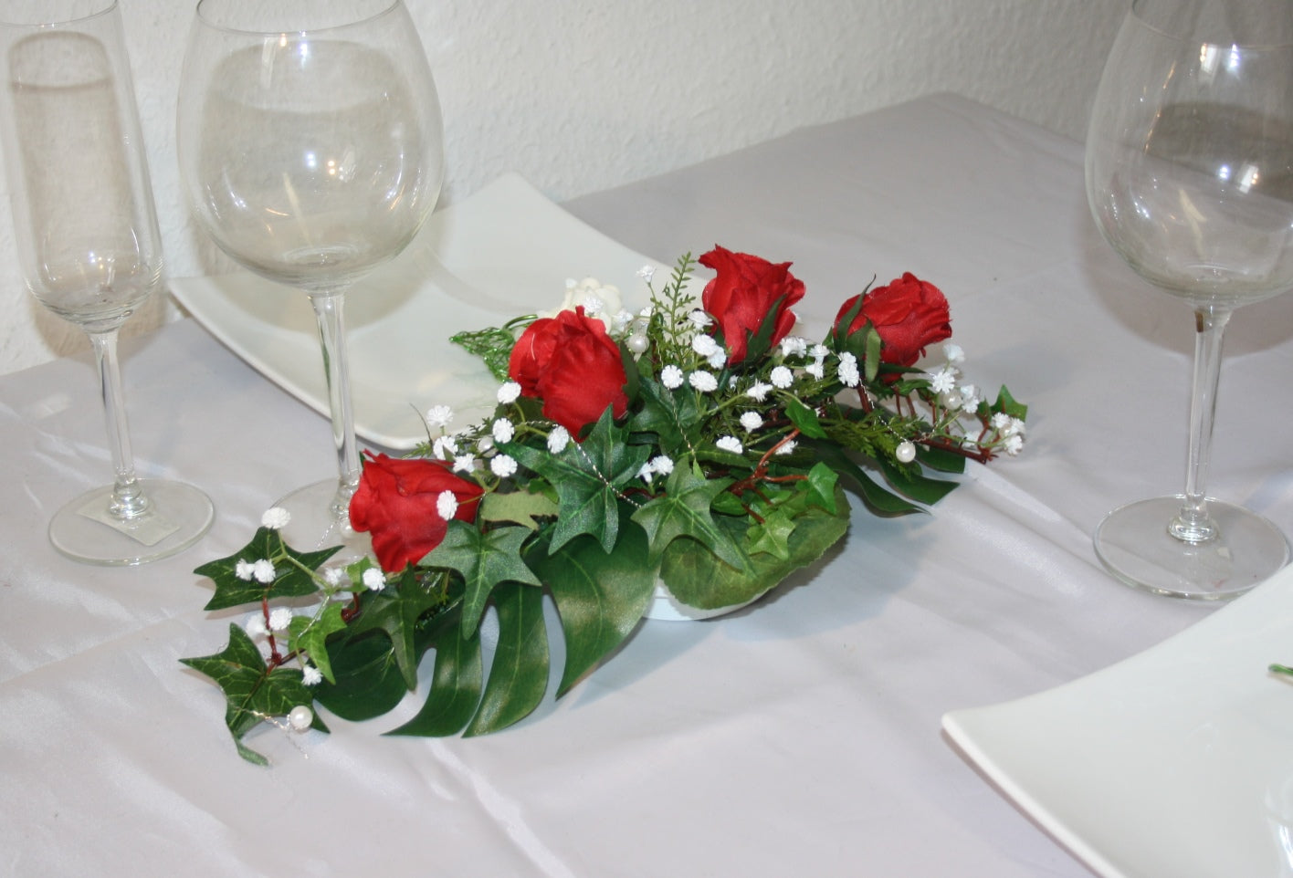 3049 kleines Gesteck Linie