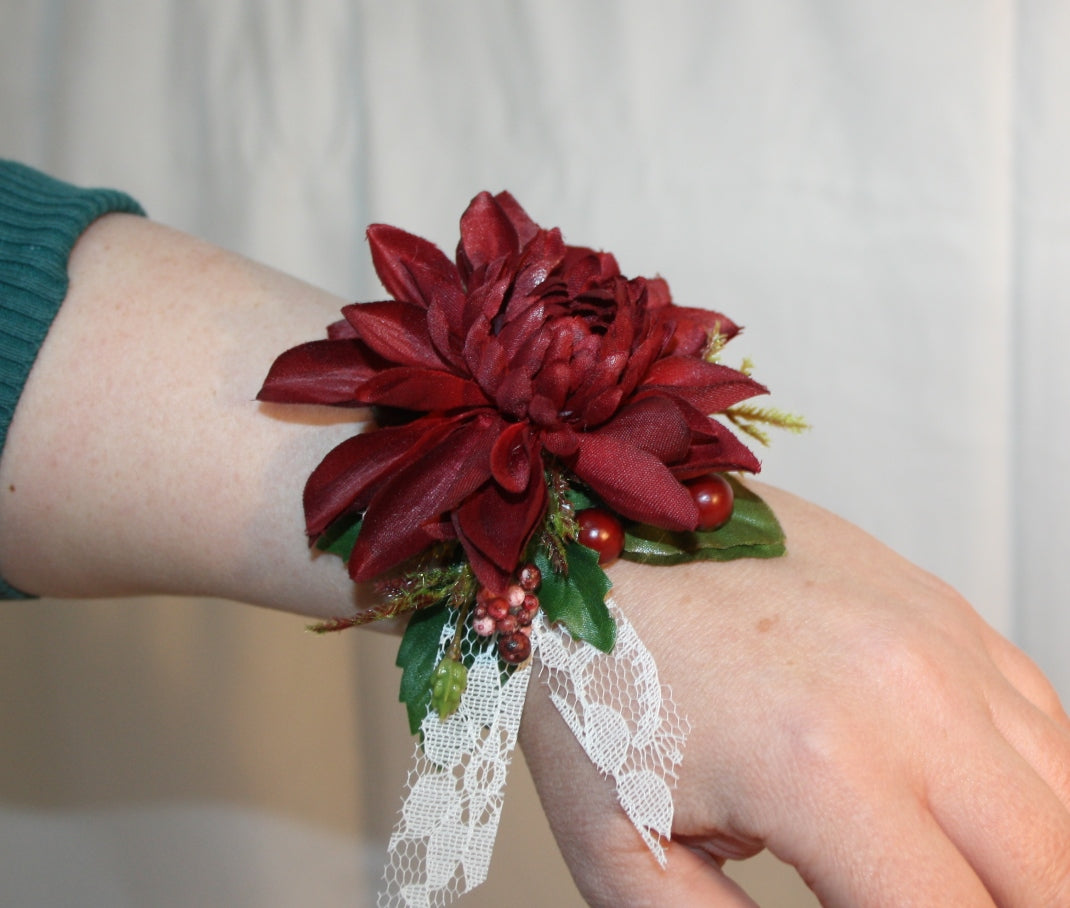 Handgelenkstrauss Herbst Dahlie