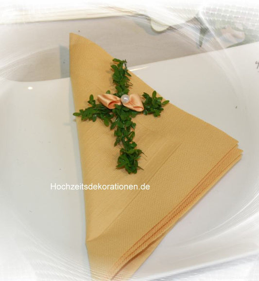 Kreuz Buchsbaum Mit Schleife