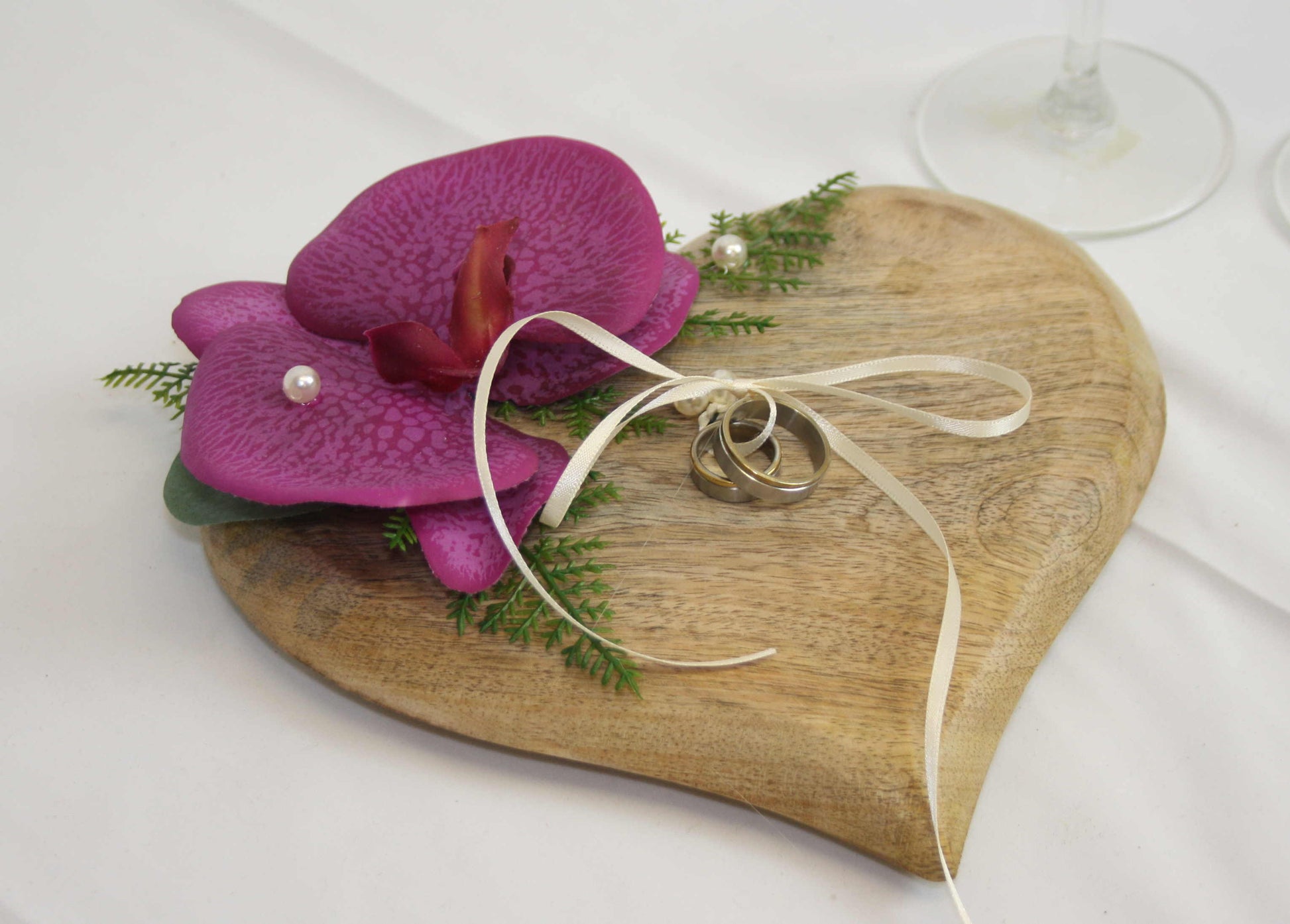 Ringherz Mango mit Orchidee