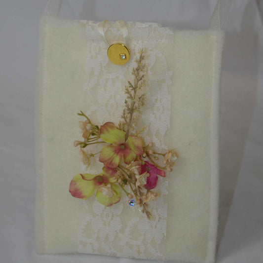 Minitasche Wollvlies mit Spitze boho