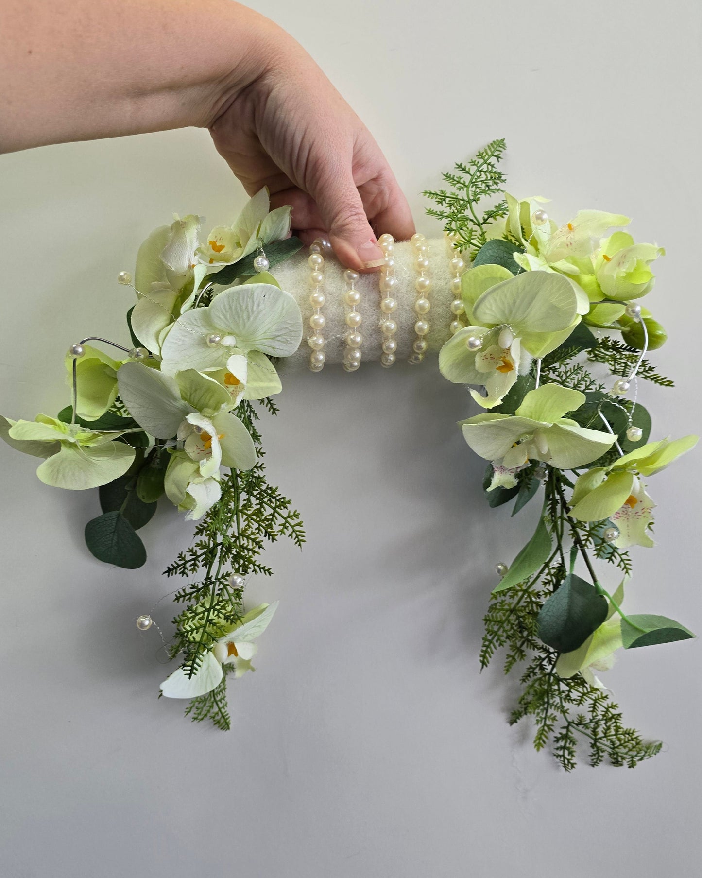 10491 Brautstrauss Orchidee mit vielen Perlen Handstrauss