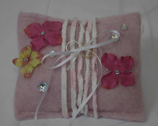 2017 Ringkissen Wollvlies altrosa