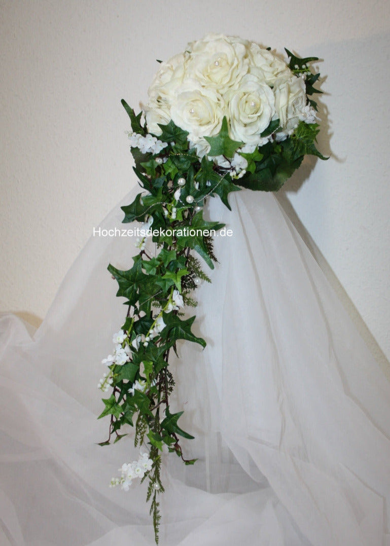 1076 Rosenkugel mit Maiglöckchen