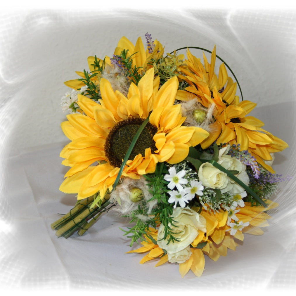 1016 Brautstrauss Sonnenblumen gross