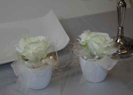 #3060 Topf mit Rose und Sisal